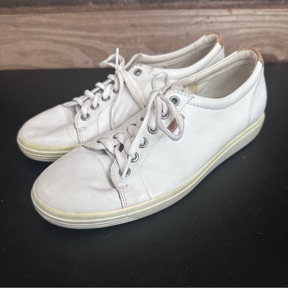 Ecco Shoes - Ecco Womens Soft 7 Sneakers Shoes Cap Toe White Leather Lace Up Size 8